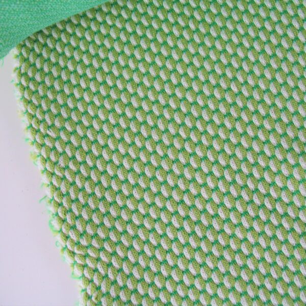 Kvadrat Febrik Drop 0921 groen creme