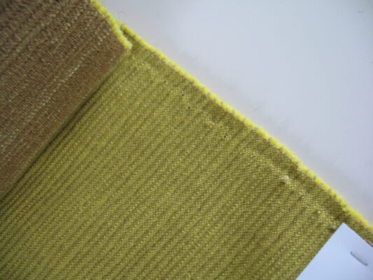 Kvadrat Tokyo 432 geel bruin