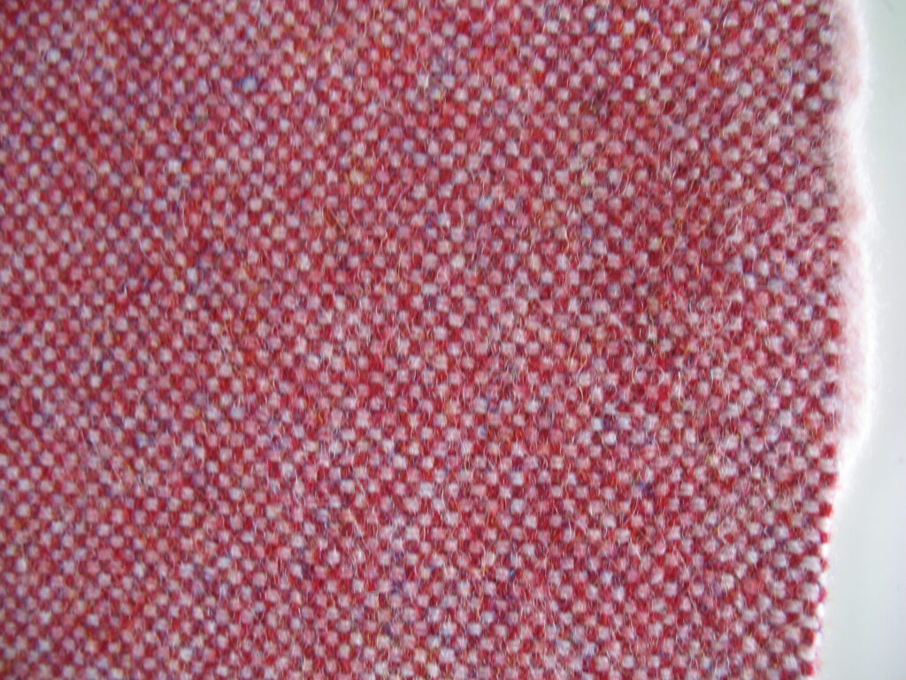 Danish Art Weaving Highland roze rood