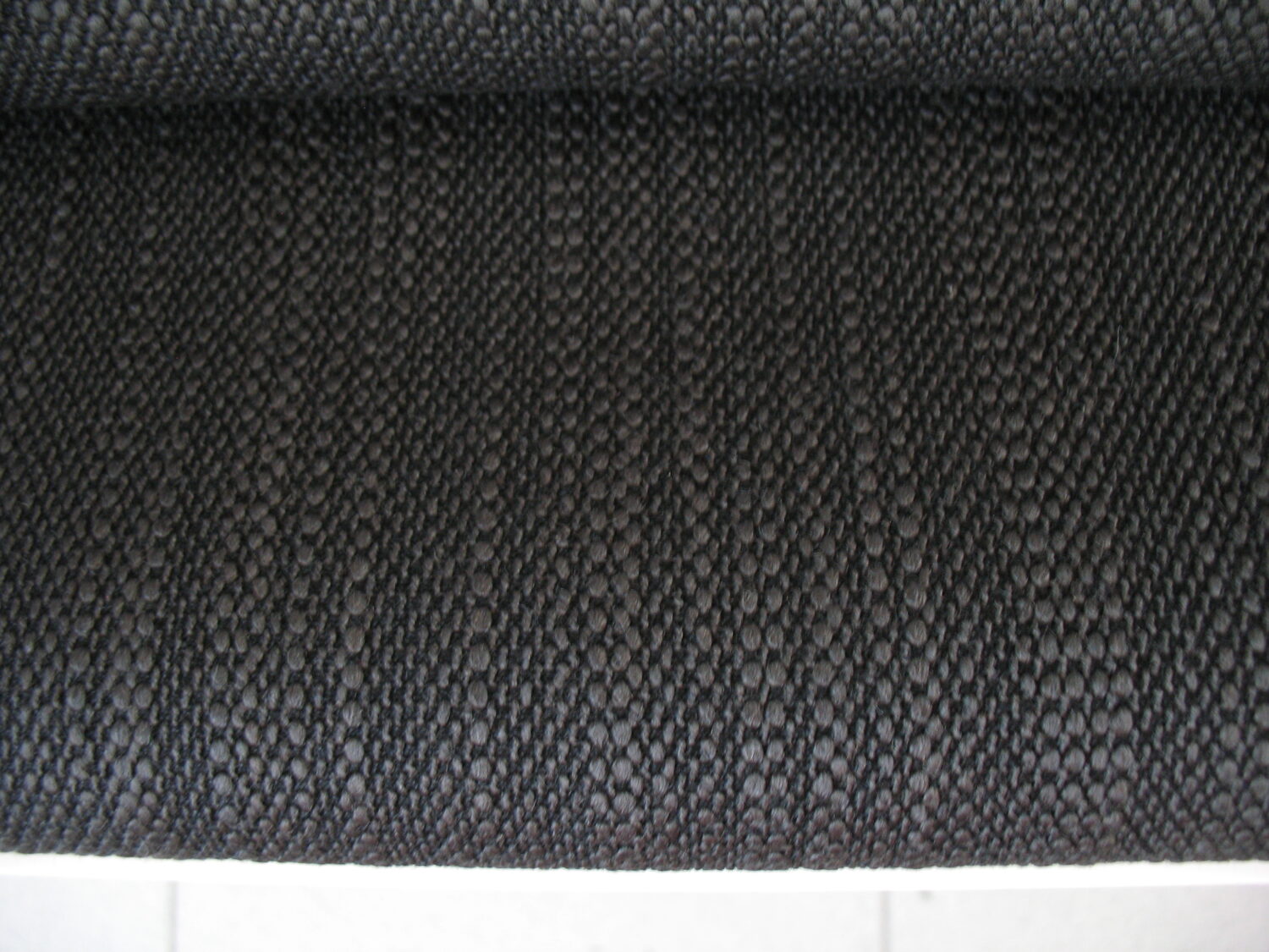 Kvadrat Lila 191 zwart grijs