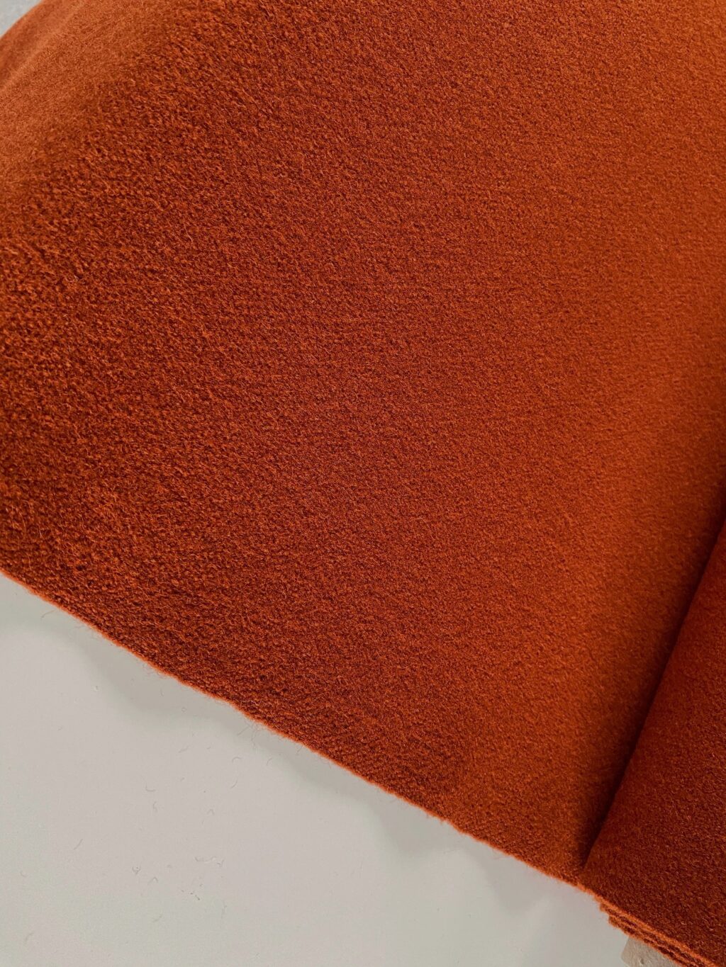 Tonus Kvadrat 350 ca. 193 x 128 cm burnt orange Restant